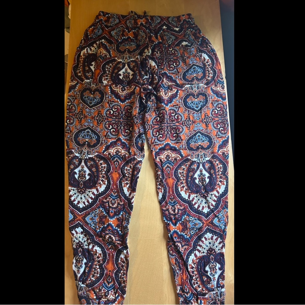 Veronica M - Paisley Drawstring Pants